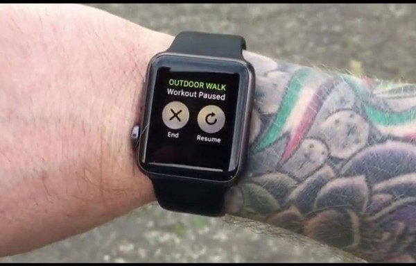 Apple Watch em Tatuagem