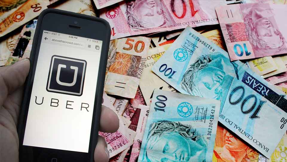 Uber passa a aceitar dinheiro no Brasil