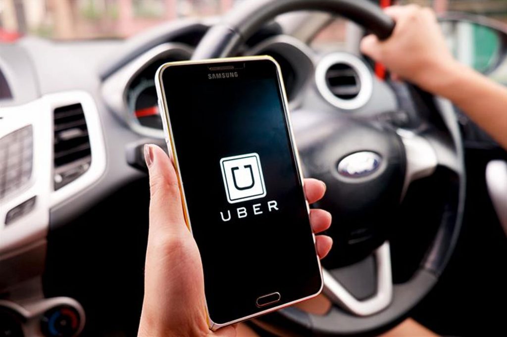 Uber cria programa com motoristas mulheres que levam apenas passageiras