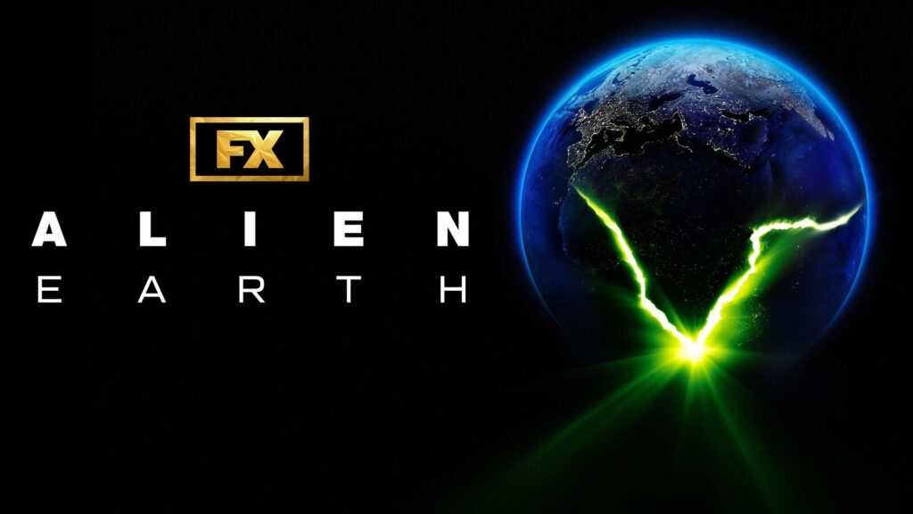Logo da série "Alien: Earth" da FX sobre um fundo preto, ao lado de uma imagem do planeta Terra com uma grande fissura verde brilhante, simbolizando uma rachadura.